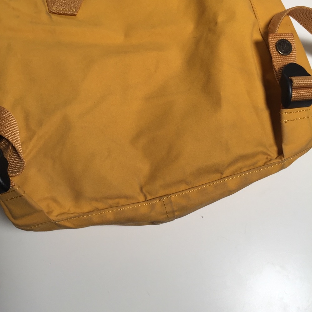 Fjallraven Kanken Original Backpack Color Ochre - Picture 7 of 9